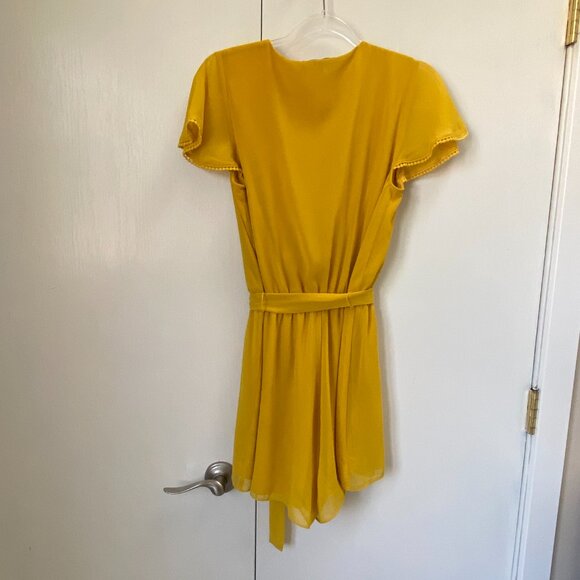 Lulu's Sunshine State of Mind Mustard Yellow Short Sleeve Romper Size S - Picture 6 of 10